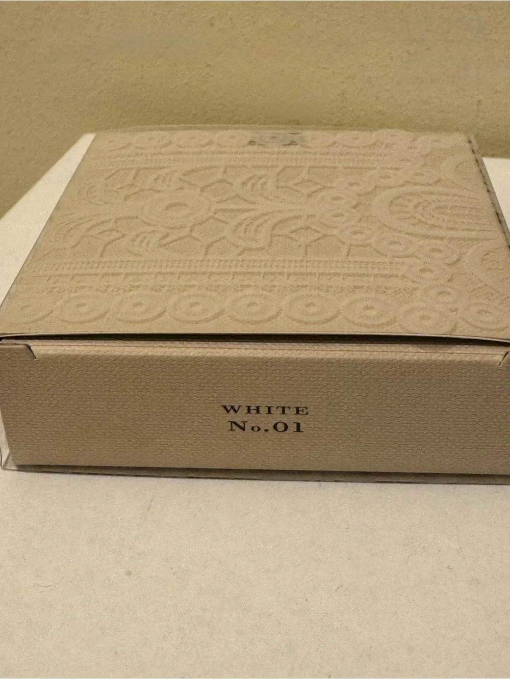 NIB Burberry 2016 Runway Highlighting Palette White No 01 Unopened